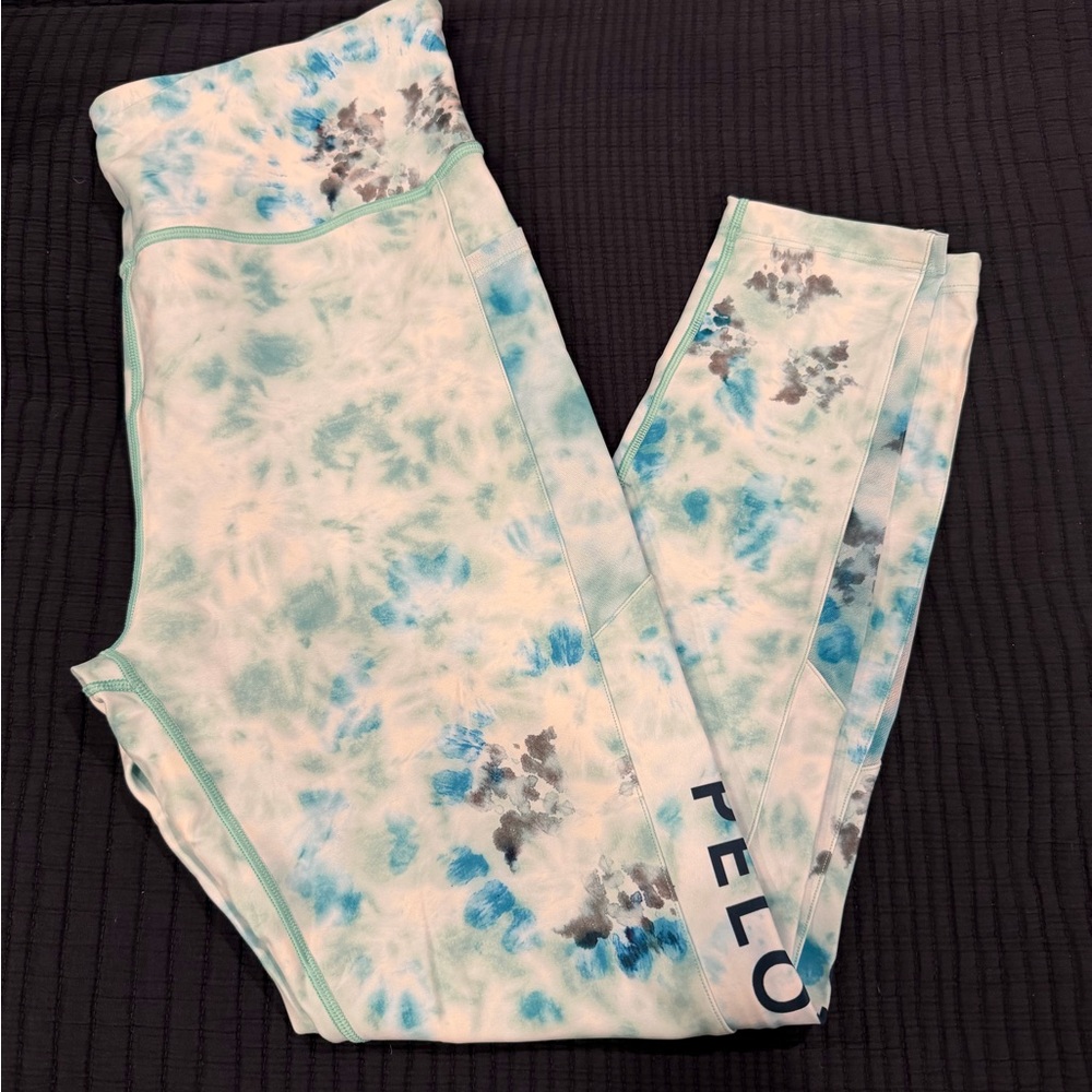 NWT Peloton high-rise pocket legging in
diamond tie-dye blue 
size XL